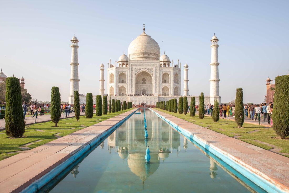 One of the seven wonders of the world, the Taj Mahal in Agra, Rajasthan