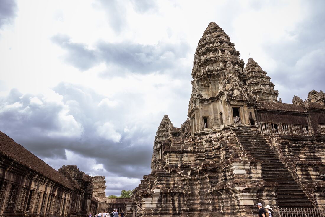 Architecture details of the centre of the Angkor Wat complex, Siem Reap, Cambodia