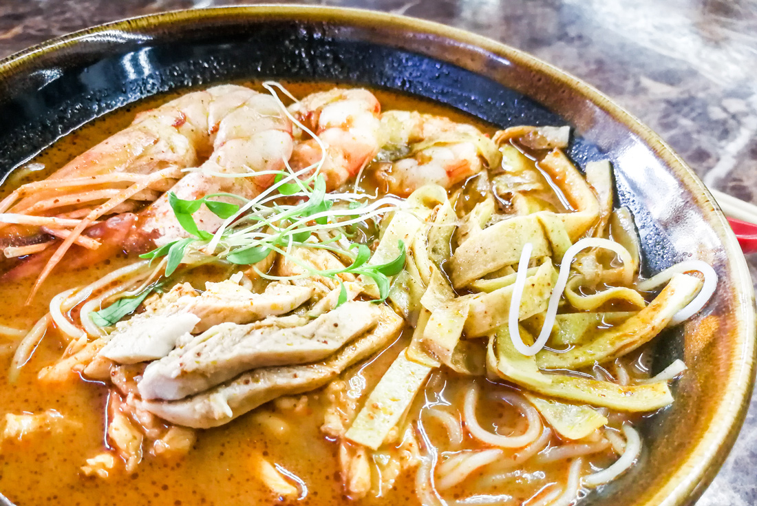 Intrepid Travel malaysia sarawak prawn laksa